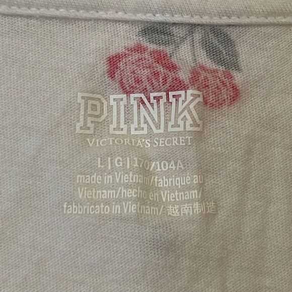 PINK Long Sleeve Crop Top. Size Large. White w/red roses. - Picture 3 of 5
